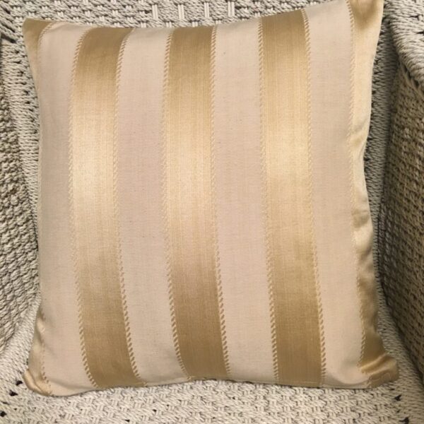 Gold Stripe Scatter Cushion Cover (1)