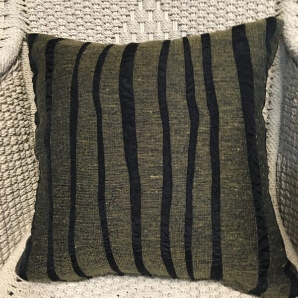 Black & Black/Gold Waves Scatter Cushion Cover