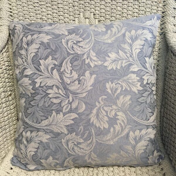 Blue Leaves Scatter Cushion Cover (1)