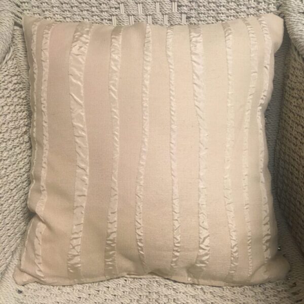 Cream Wave Scatter Cushion Cover (1)
