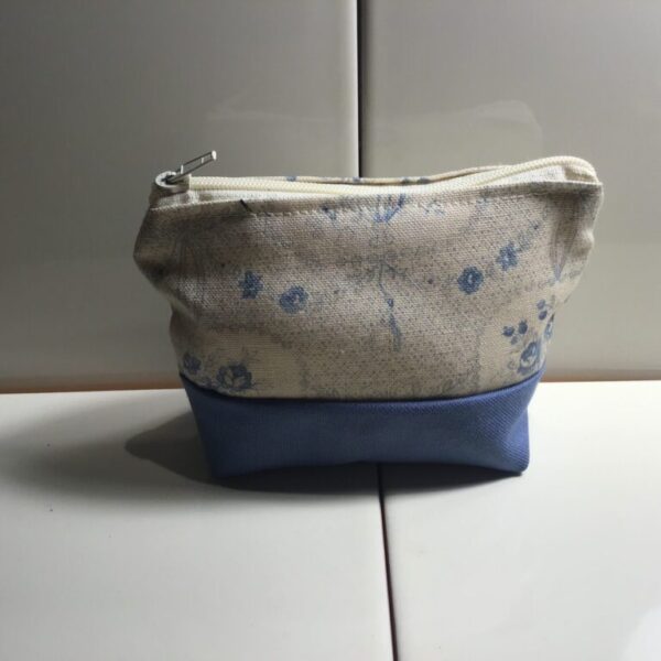 Small Cosmetic Bag - Blue Country Floral