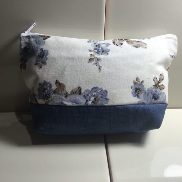 Large Cosmetic Bags - Blue & Chocolate Floral