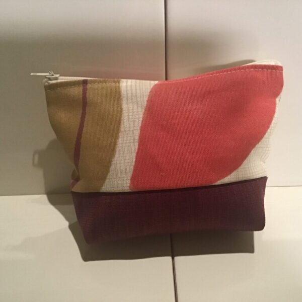 Medium Cosmetic Bags - Autumn Leaf (1)